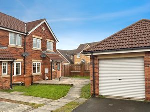 Photo 4- click for photo gallery